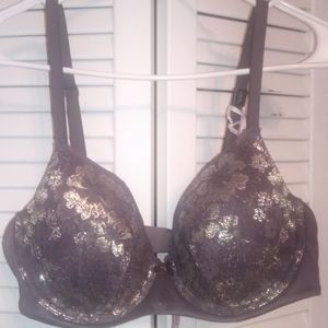 Body by Victoria's Secret bra 38c